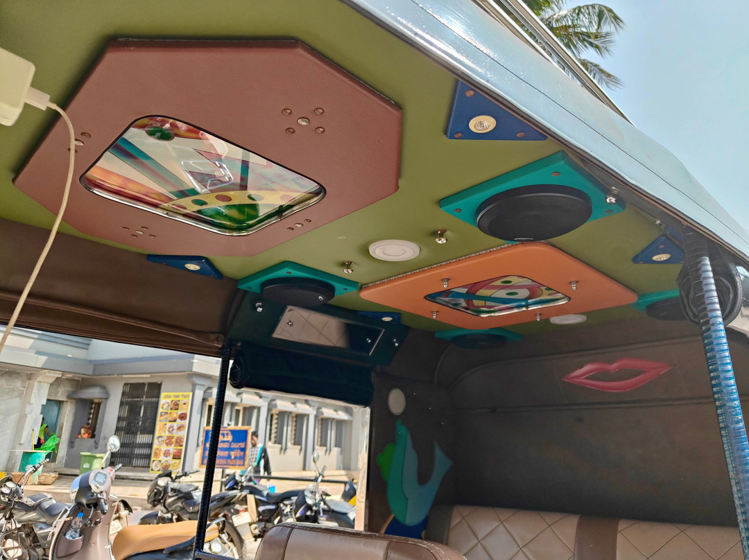 Rock Shiva Rickshaw Driver Taxi Hampi & Services-亨比必去景点