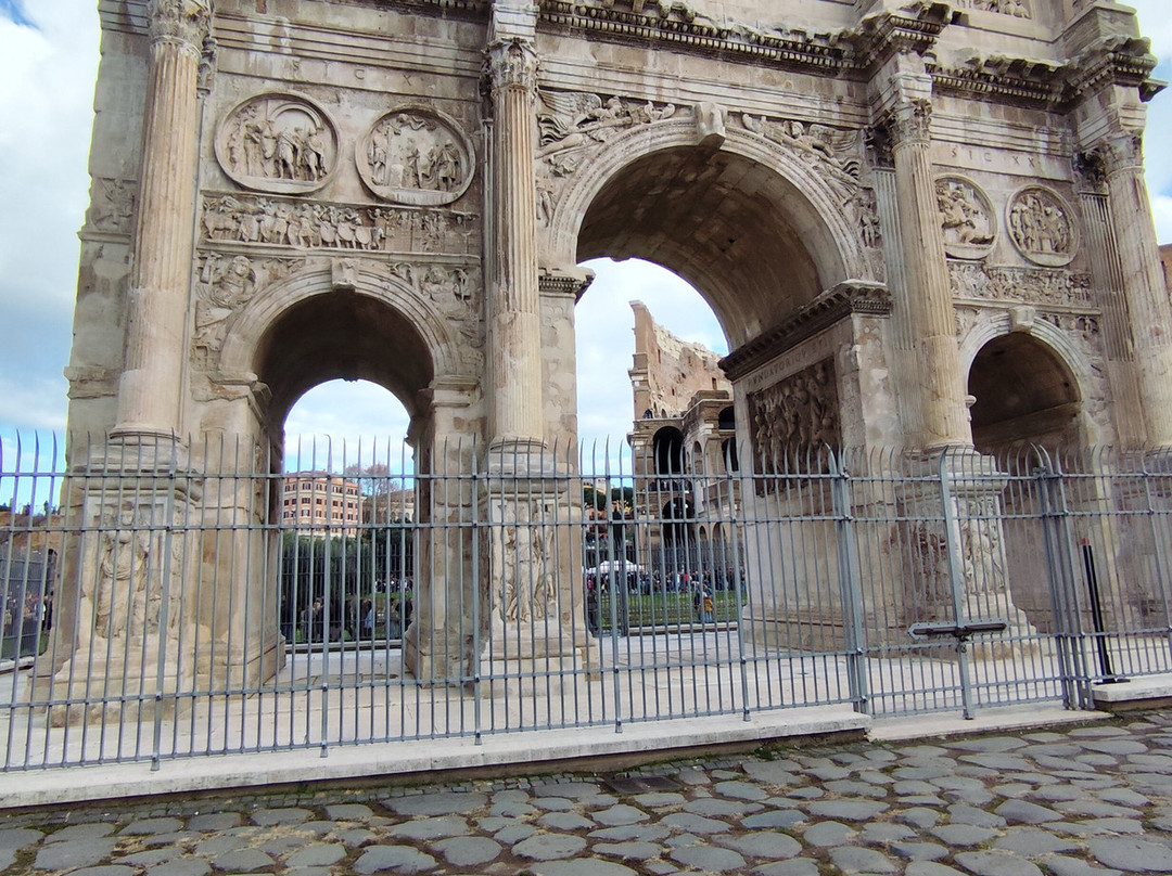 Carole Faudé - Chauffeur Français-奇维塔韦基亚必去景点