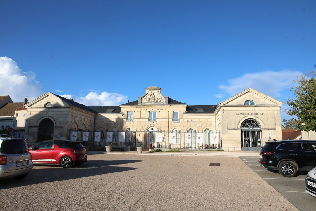 Mairie de Givry-Givry必去景点