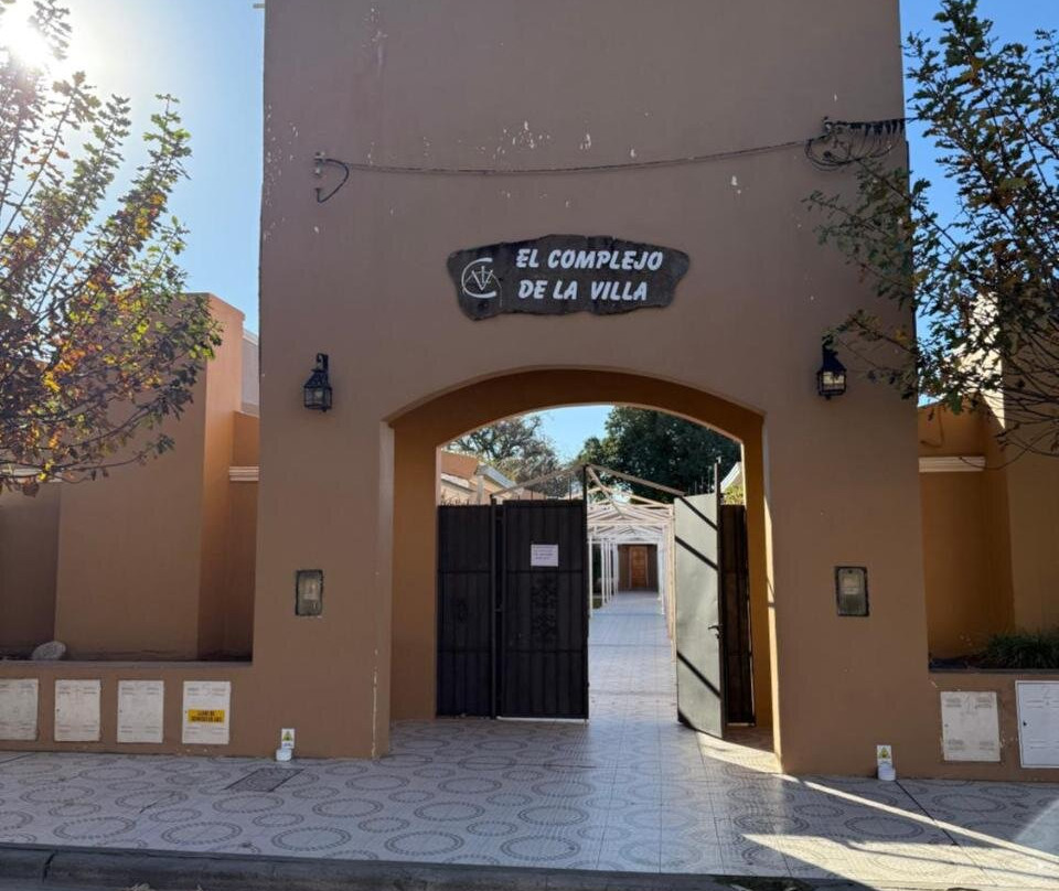 Complejo De La Villa - Apart Hotel