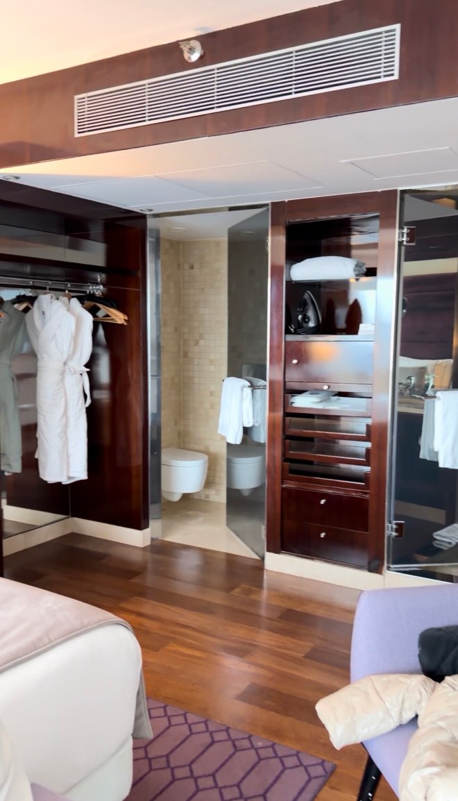 黑斯佩里亚塔酒店-浴室