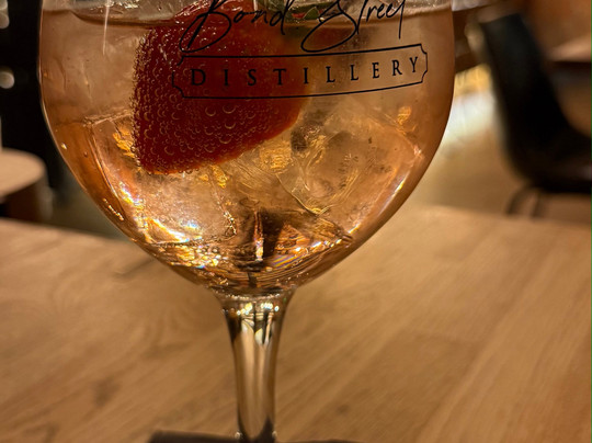Bond Street Distillery-欣克利必去景点