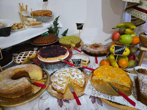 阿尔伯格玛瑞旅馆主图