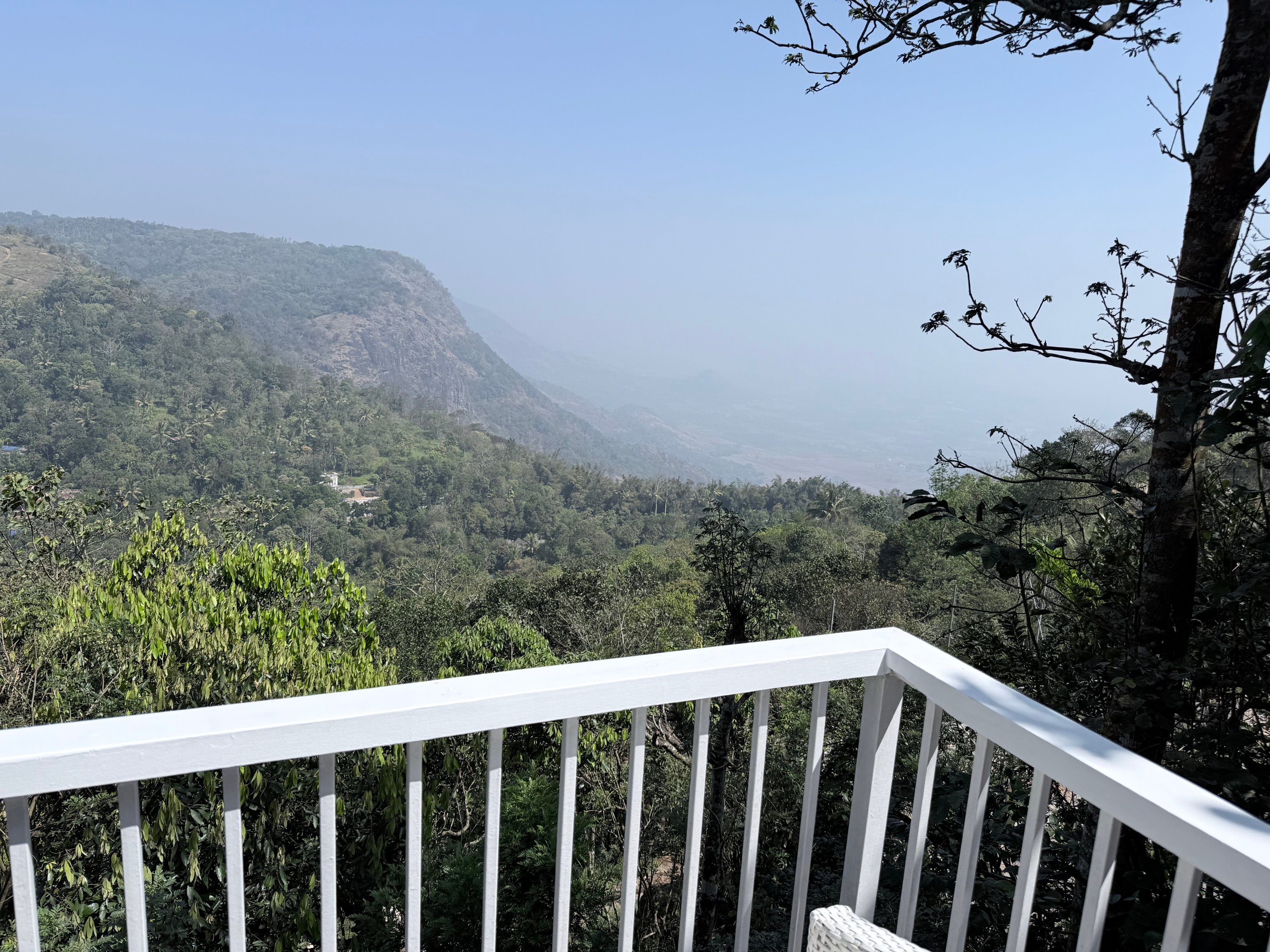 Hills & Hues Resorts Thekkady-客卧