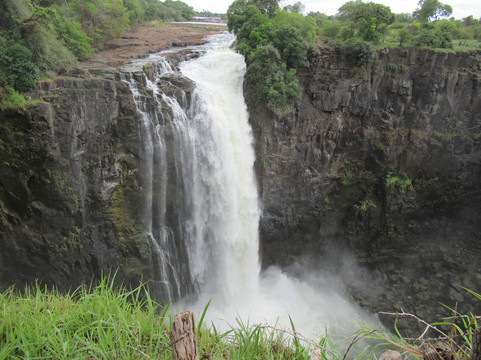Victoria Falls-李文斯顿必去景点