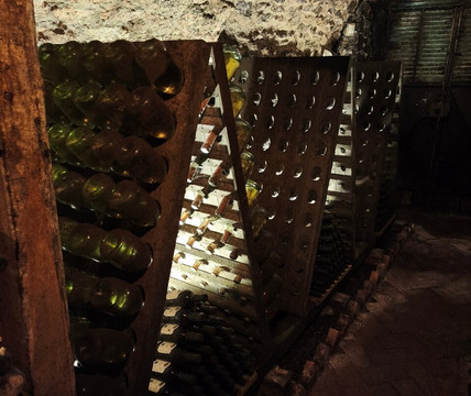 Cantine del Notaio-Rionero in Vulture必去景点