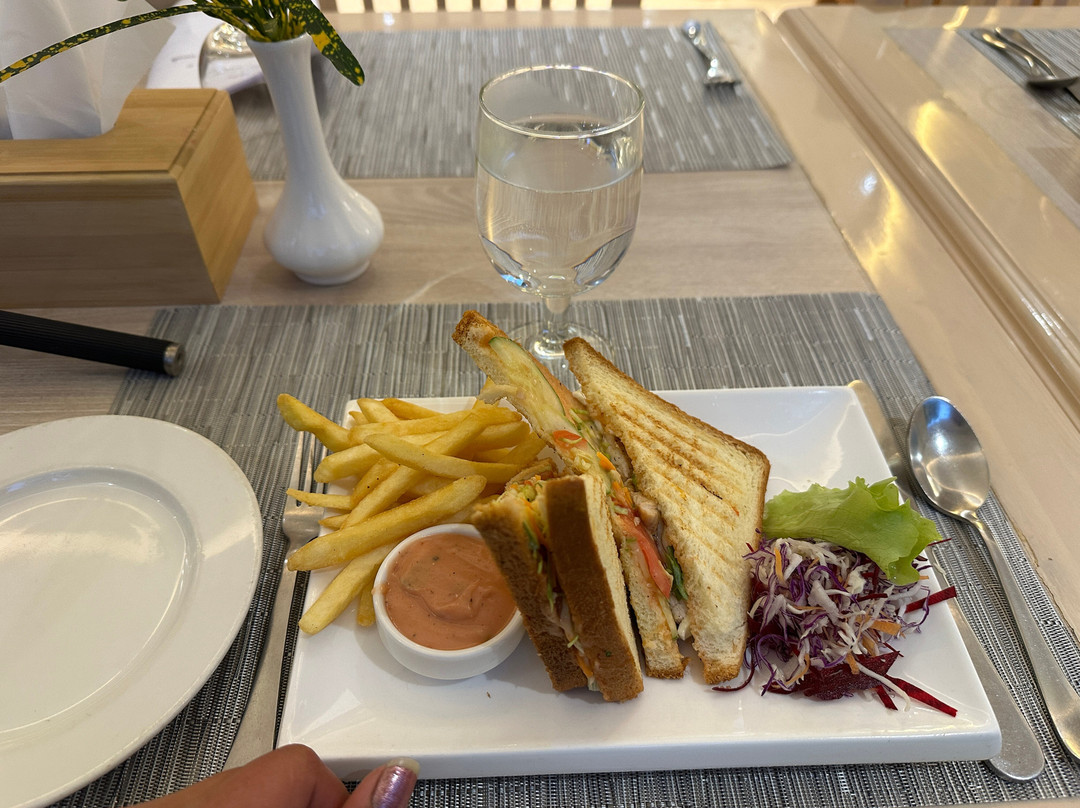 中央广场酒店主图