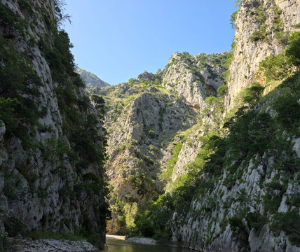 N'gegaj-Vau i Dejes必去景点