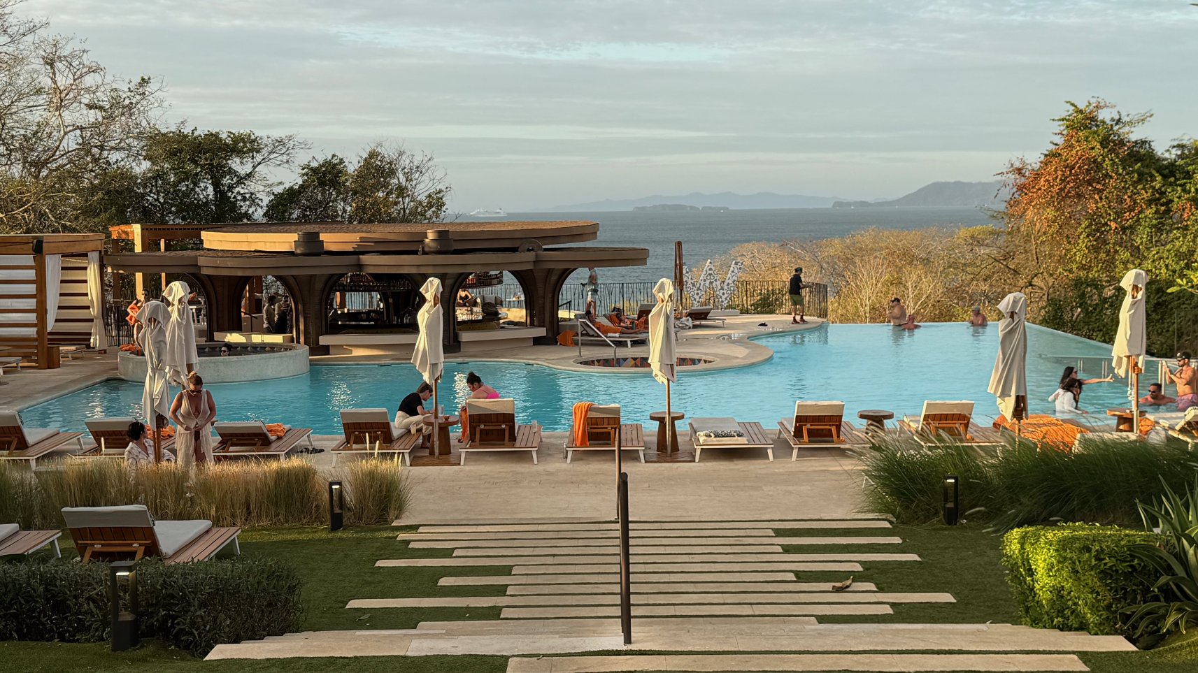 W Costa Rica - Reserva Conchal-泳池