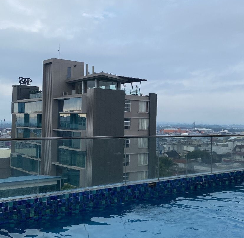 打横市地平线酒店主图