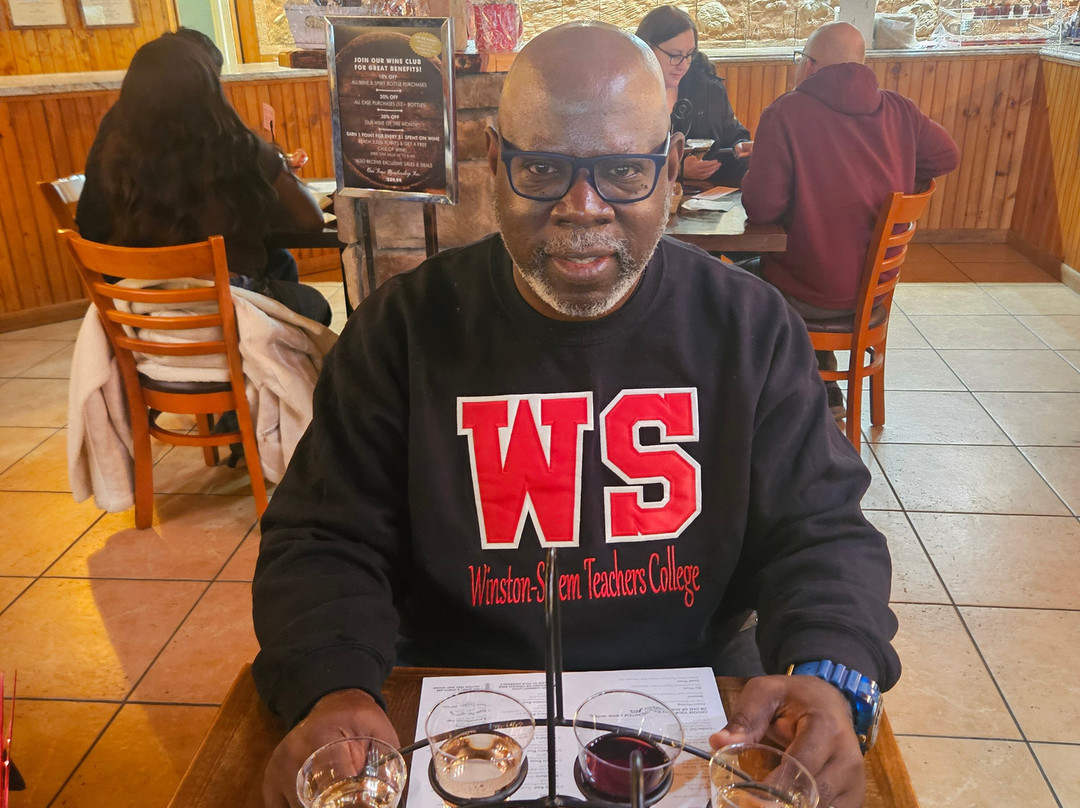 Sorrenti Family Estate Winery, Distillery & Pizzeria-Saylorsburg必去景点