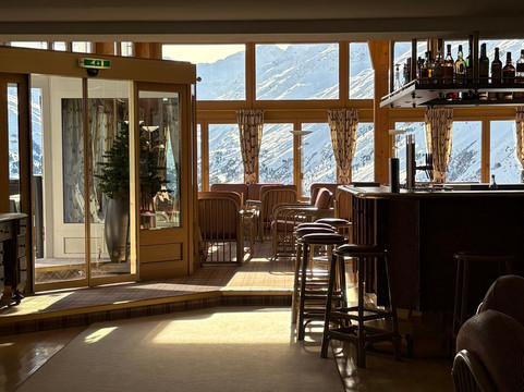 安格雷尔阿尔姆酒店主图