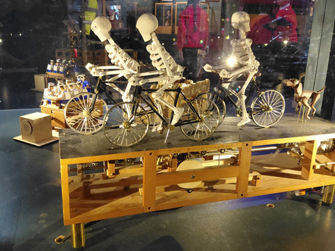 艺术与设计博物馆-埃文河畔斯特拉特福必去景点