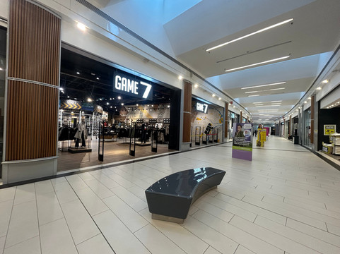 Area 12 Shopping Center-都灵必去景点