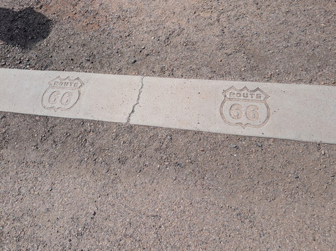 Petrified Forest National Park-霍尔布鲁克必去景点