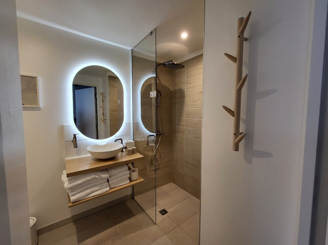 Hôtel Ecolodgee Futuroscope主图