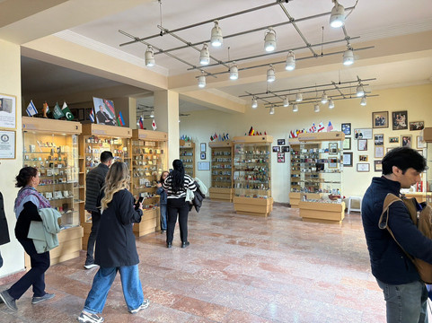 Baku Museum of Miniature Books-巴库必去景点