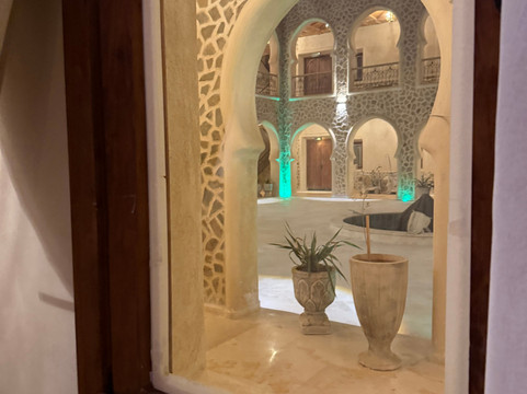 Nasser Palace Suites & Spa主图