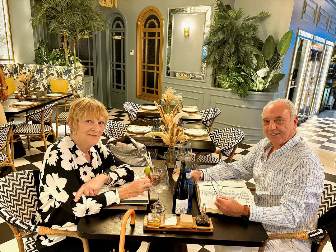 Le Petit Jardin主图