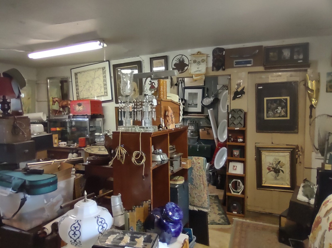 The Blue House: Nice Old Things and The Junk Shop-Canton必去景点