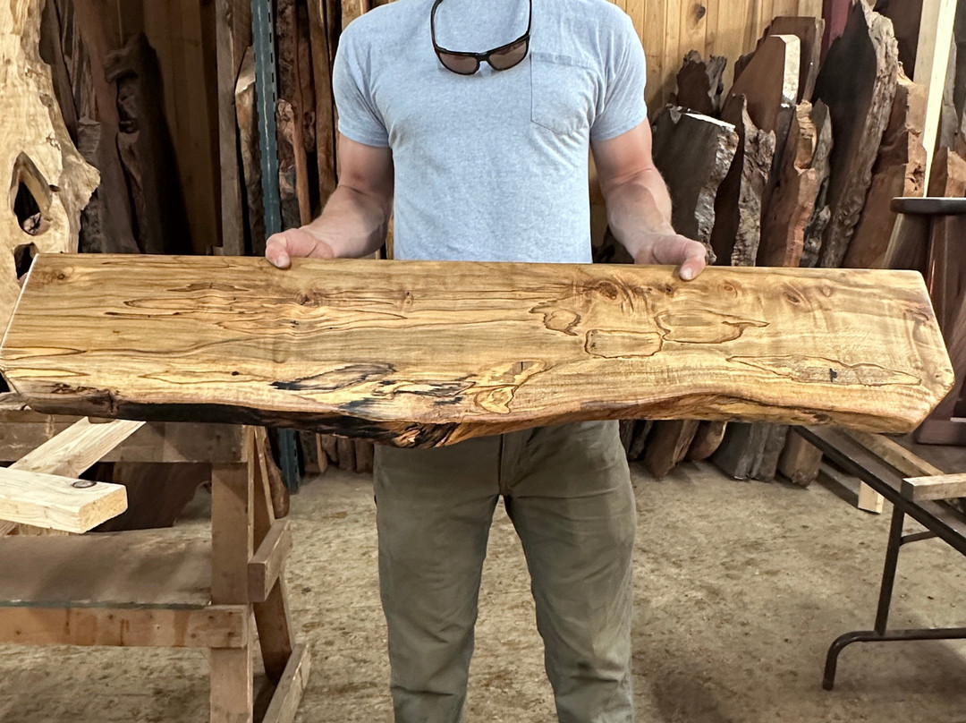 Metzger's Burlwood Gallery-韦恩斯维尔必去景点