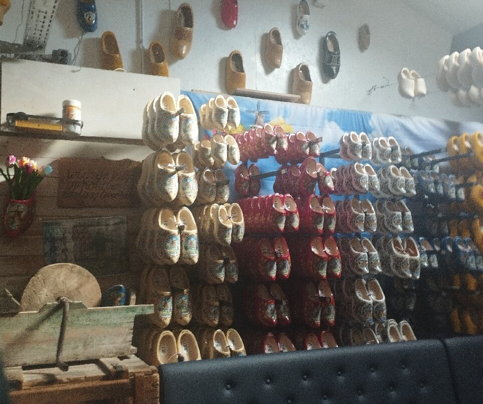 Simonehoeve-Katwoude必去景点