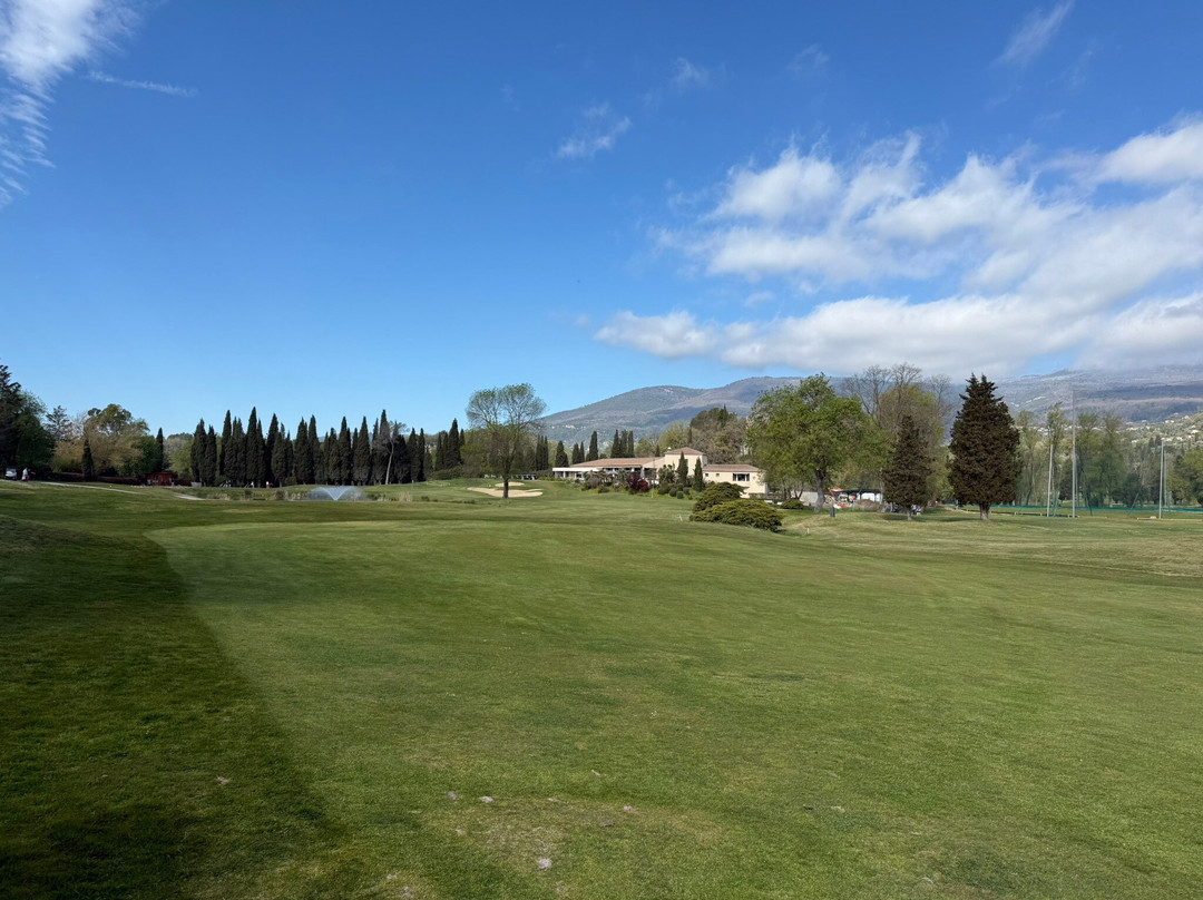 大农庄高尔夫球场-Chateauneuf de Grasse必去景点