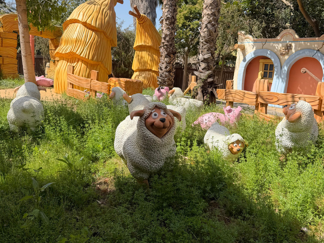 冒险港乐园-萨洛必去景点