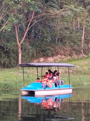 Chandramukuta Resort By Z Vacations-泳池