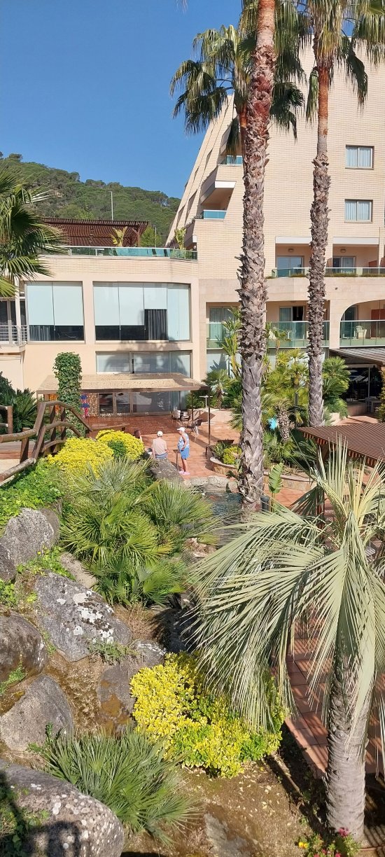 黄金海湾德托萨水疗4星高级酒店-旅行者