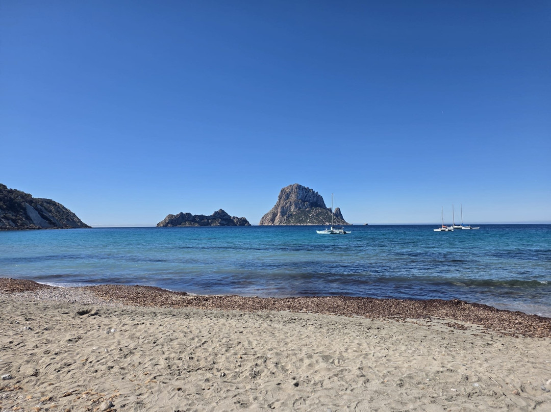 Platja de Cala d'Hort-桑特霍塞普德萨塔莱阿必去景点