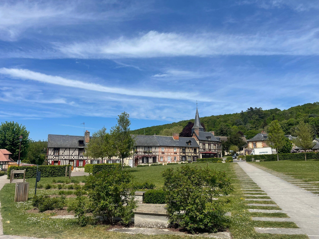 Abbey of Bec-Hellouin-Le Bec-Hellouin必去景点