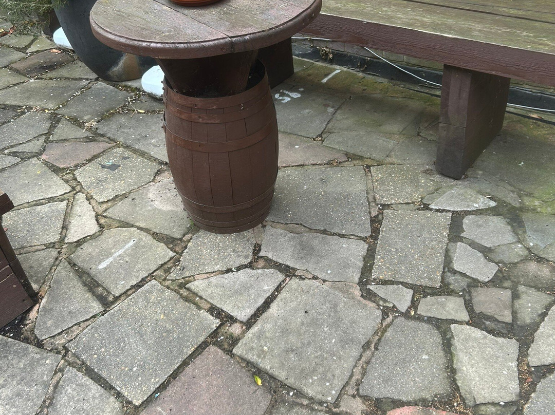 The Rose and Crown Hotel – Tonbridge主图
