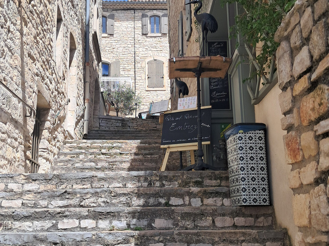 La Grignoterie Du Passage Des Horts