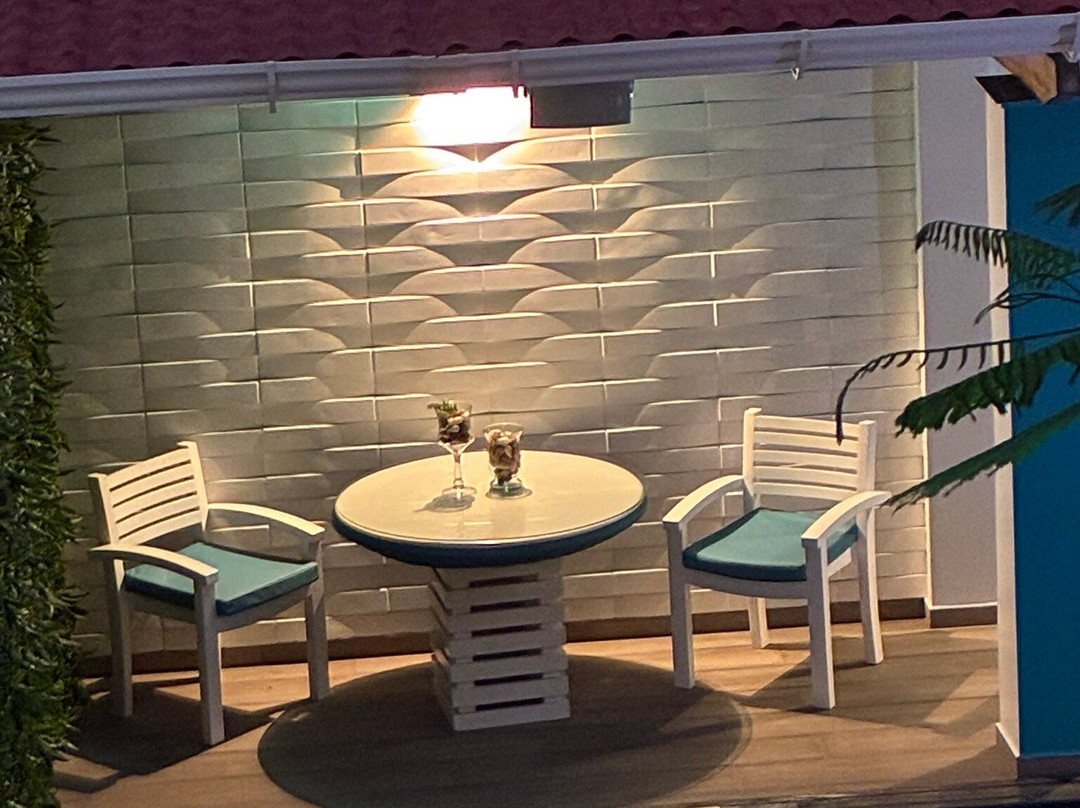 伊卡拉加拉帕戈斯套房酒店主图