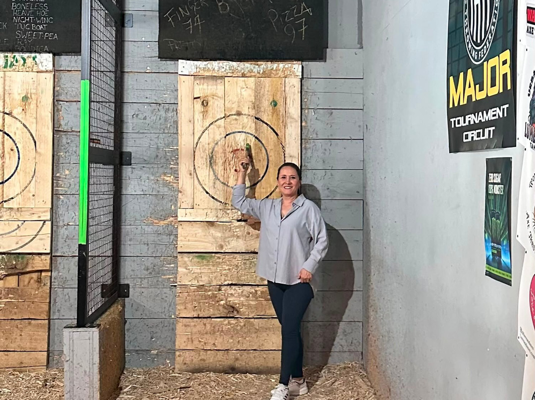 LumberJaxs Axe Throwing Tamworth-Fazeley必去景点