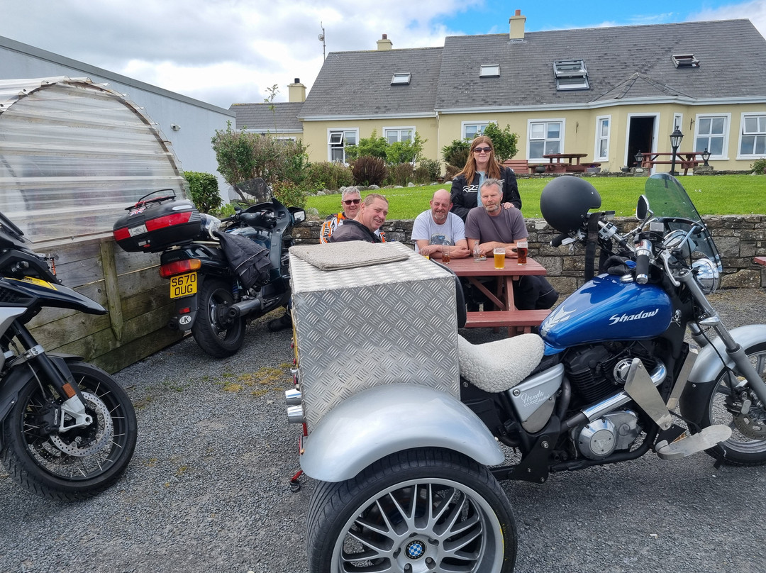 The Beach Bar Sligo / Aughris House主图