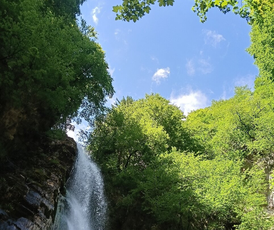 Cascata di Fuas-Prato Carnico必去景点