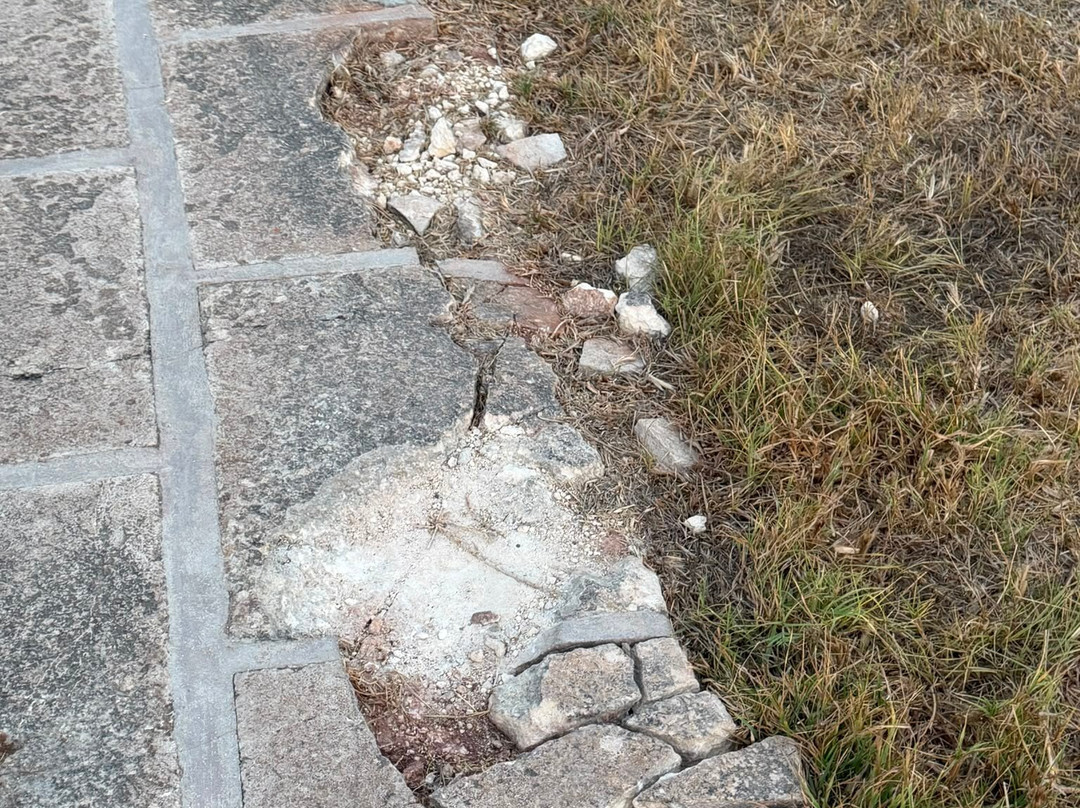TRH蒂兰特海滩酒店主图