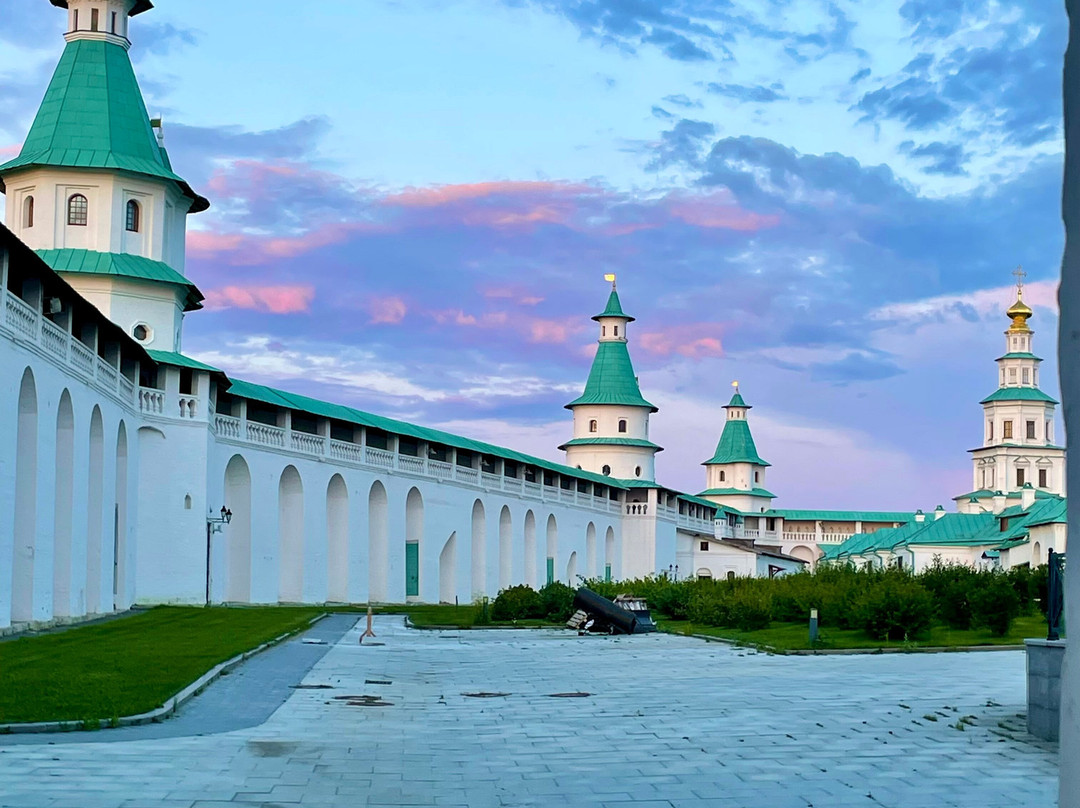 Fortress Walls of the New Jerusalem Monastery-Istra必去景点