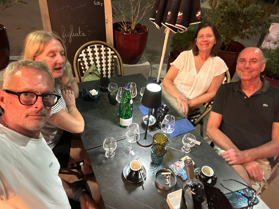 Le Carouge Bistrot