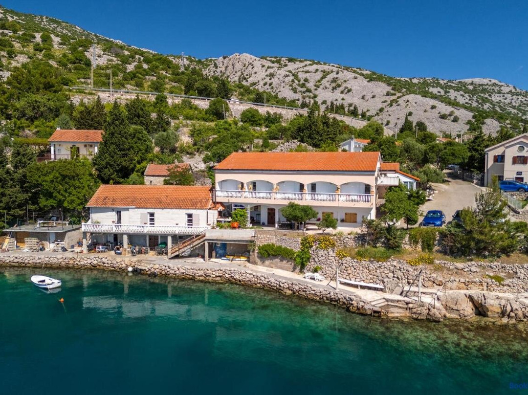 塔萨公寓