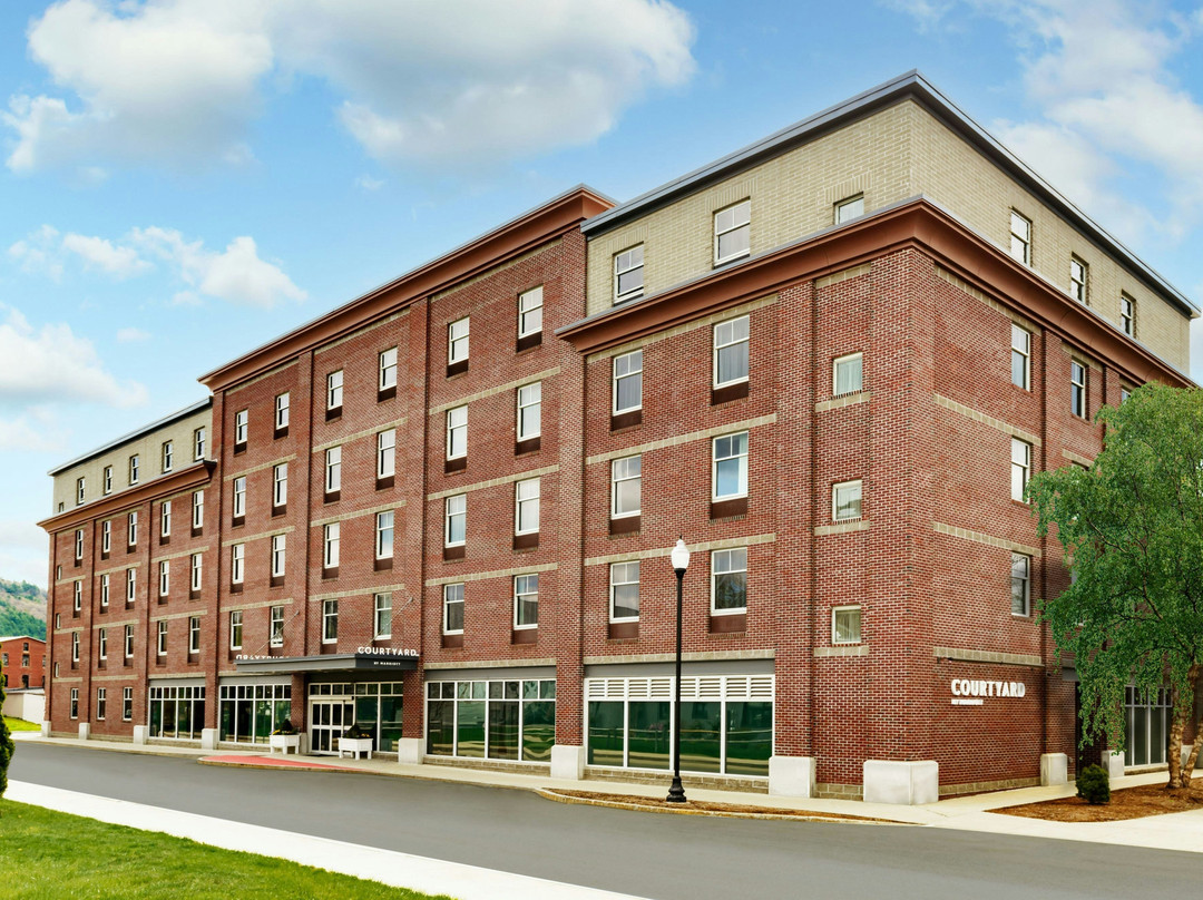 Keene酒店住宿-Courtyard by Marriott Keene Downtown