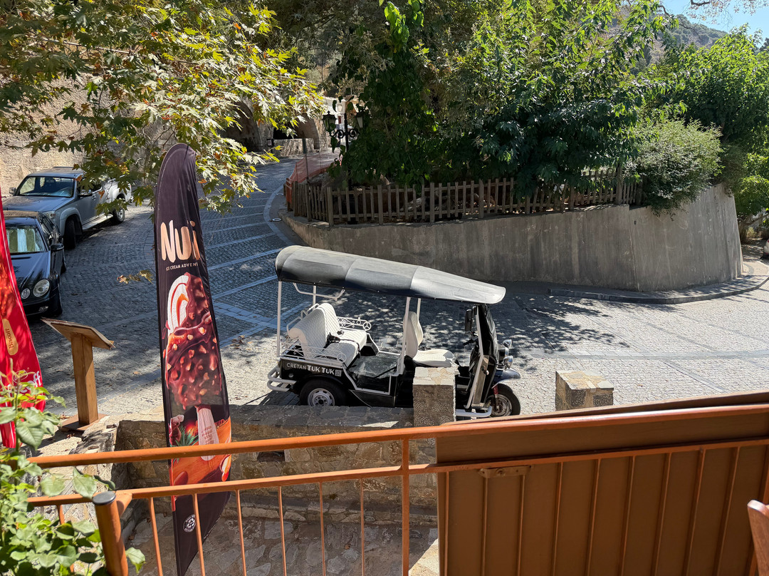 Cretan Tuk Tuk Tours-Piskopiano必去景点