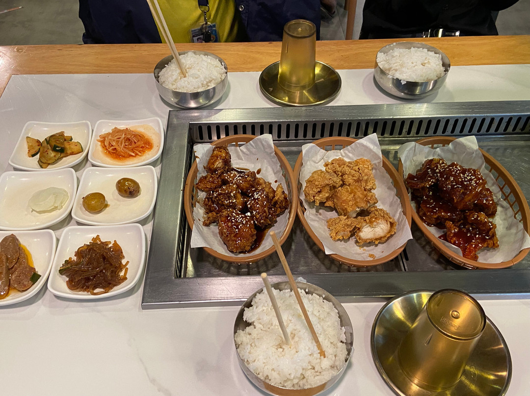 杜马盖地罗宾森购物广场-杜马盖地必去景点