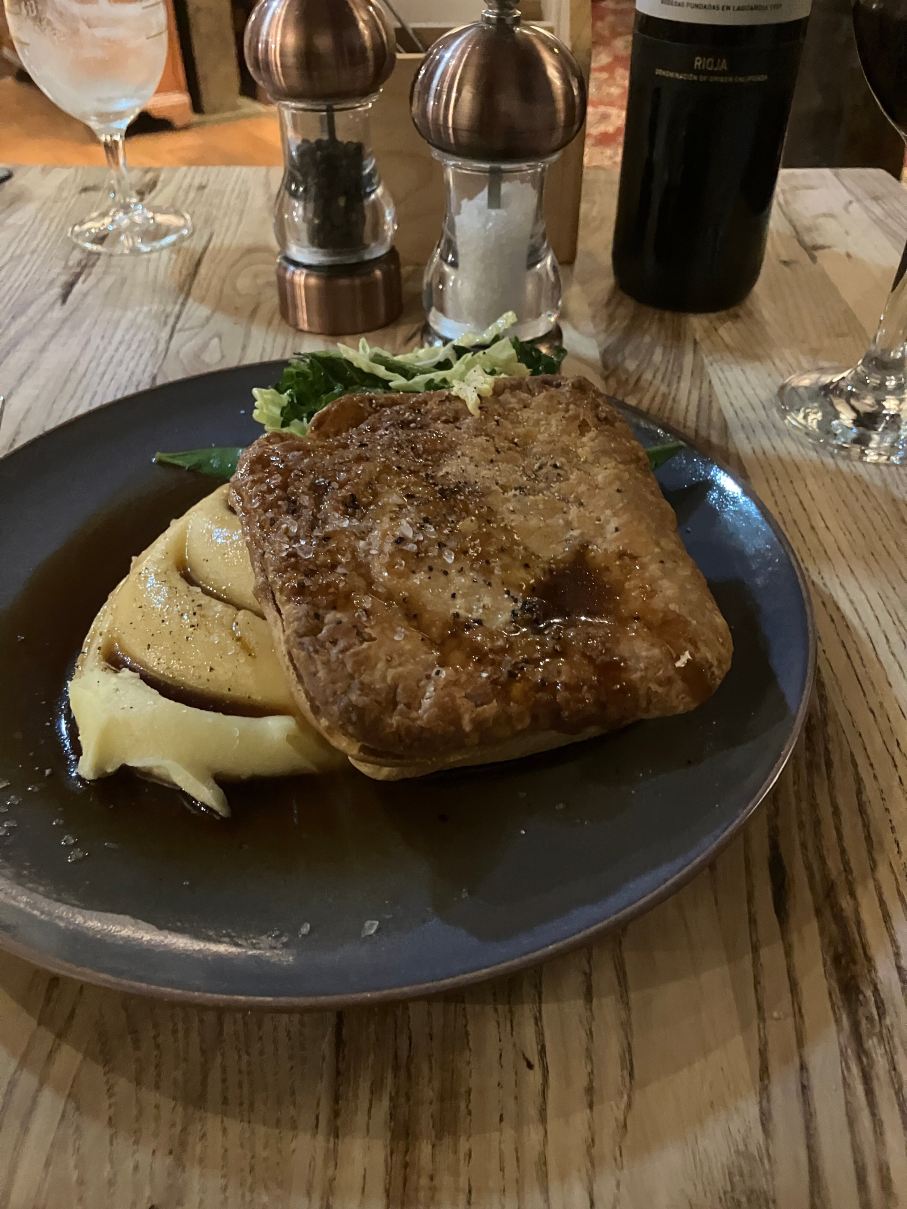 巴恩斯利坦克斯利庄园美居酒店-旅行者