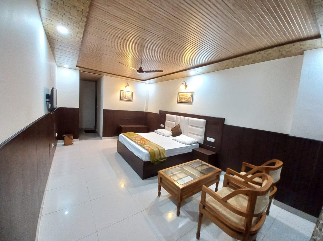 Cottage Club Inn