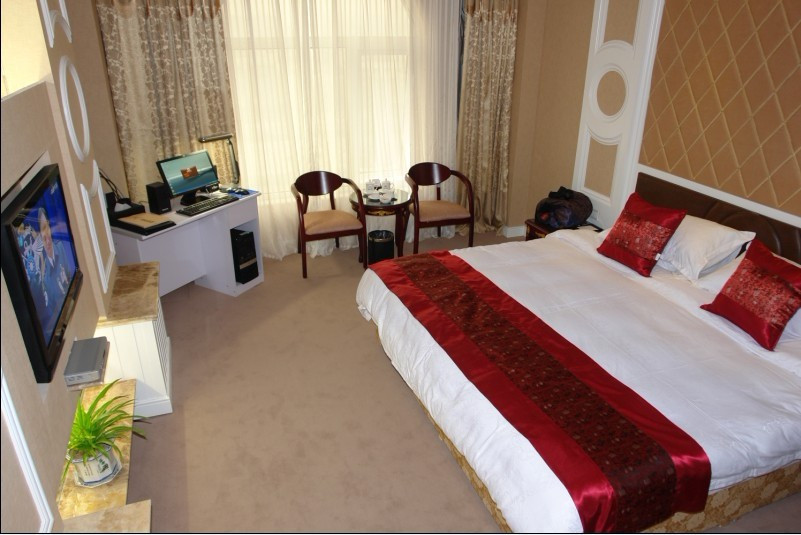 昆仑大酒店主图