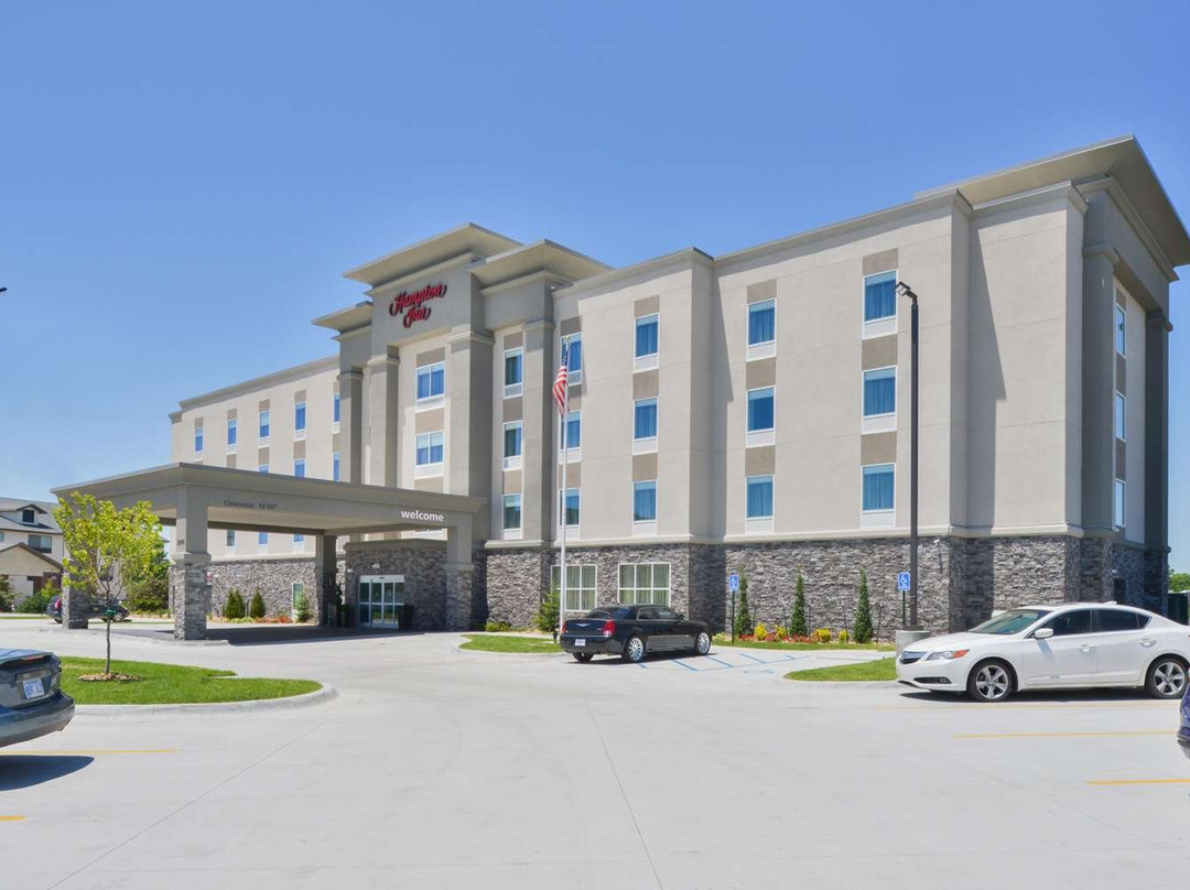 Hampton Inn Emporia主图