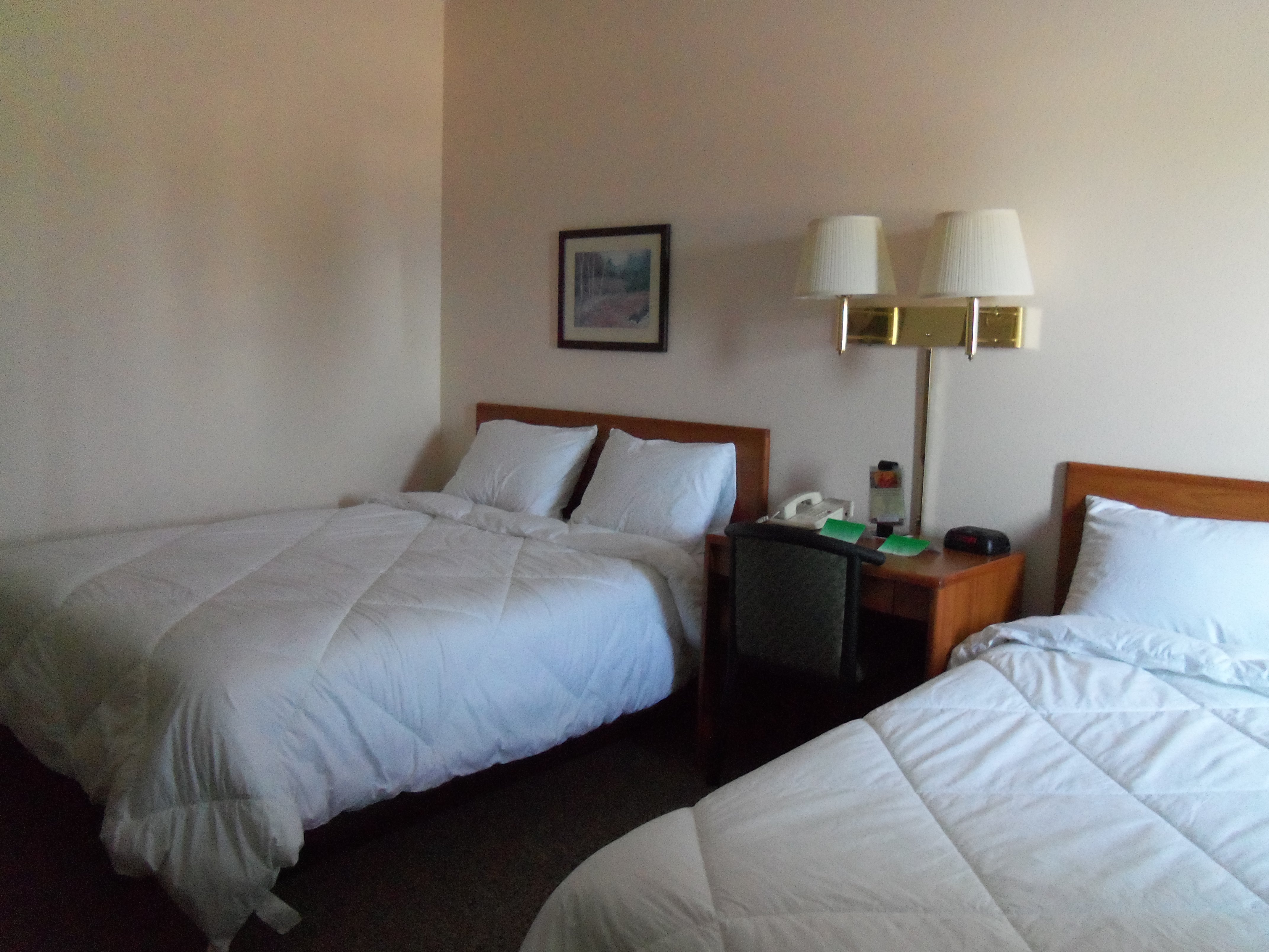 Maxfield's Inn-官方